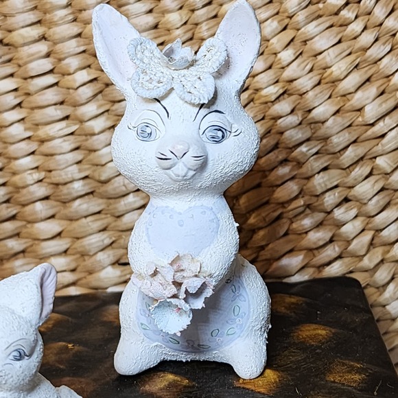 Vintage Set of 3 Hand Painted Ceramic Bunny Rabbit Family Figurines - Easter - Picture 4 of 10
